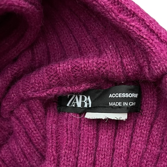Zara | Like new Magenta ribbed knit hat/gloves/cowl set - Picture 2 of 8